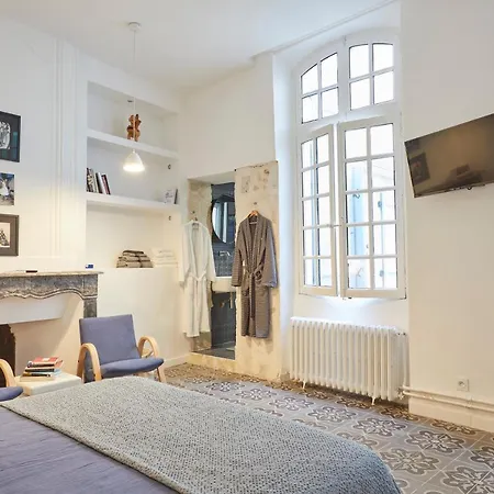 Beautiful Art Lovers Apartment Beziers